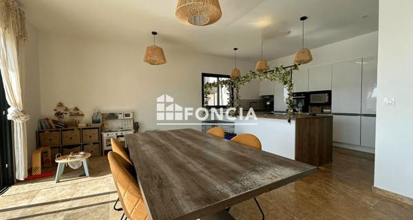 À vendre Maison 4 pièces 110 m² - Narbonne 11100