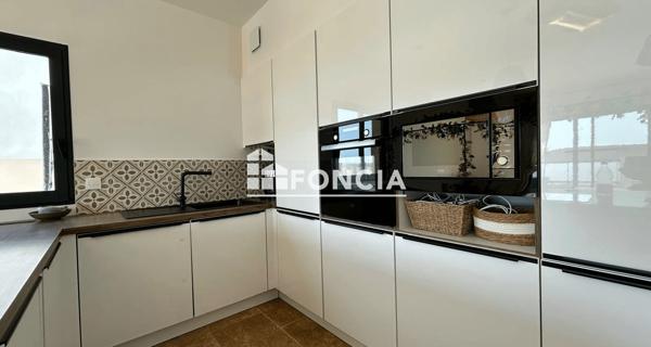 À vendre Maison 4 pièces 110 m² - Narbonne 11100