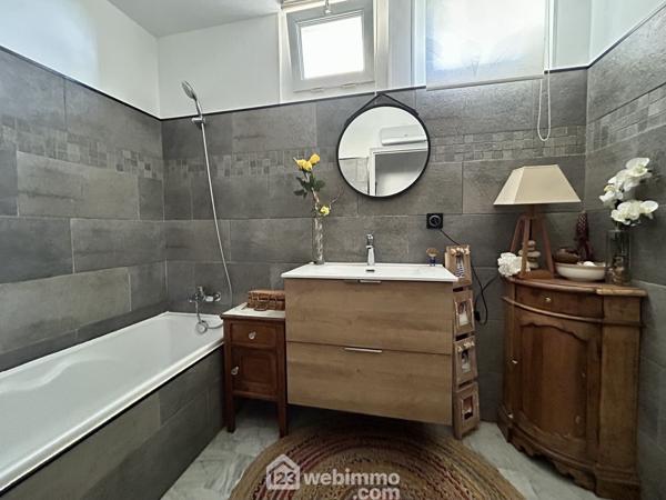 Appartement 63.5 m² à Bastia 20600