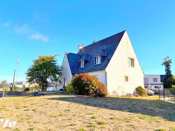 Maison familiale avec beaux volumes et terrain de 807 m²