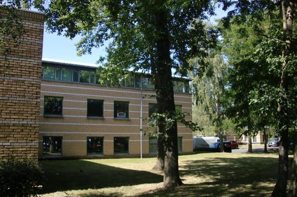 Location Bureau 65 77420 Champs Sur Marne 892583