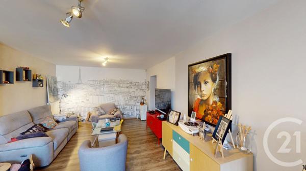 Appartement F4 à vendre  5 pièces - 102,81 m2 LABERGEMENT STE MARIE - 25