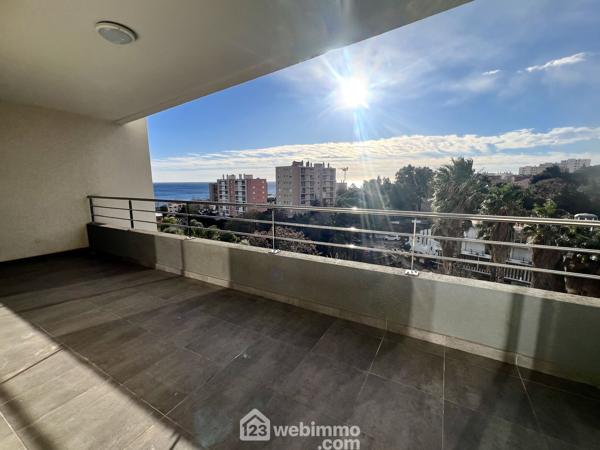 Appartement 81 m² à Bastia 20600