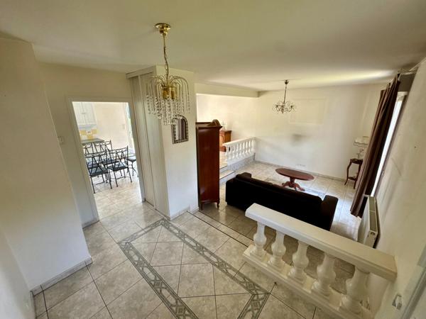 Pavillon 3 chambres avec jardin