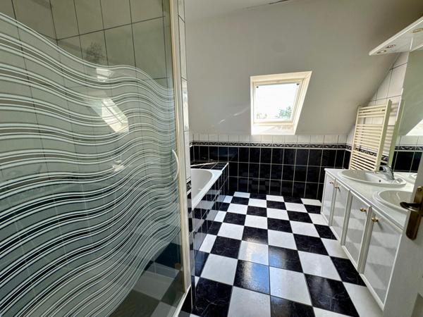 Pavillon 3 chambres avec jardin