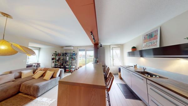 TOULOUSE L'ORMEAU TRES BEL APPARTEMENT DE 83 M2 AVEC BALCON CAVE ET PARKINGS.