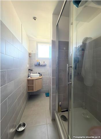 A LOUER 13860 PEYROLLES EN PROVENCE  APPARTEMENT MEUBLE TYPE 3 PIECES D'ENVIRON 51M² AVEC CAVE PRIVATIVE