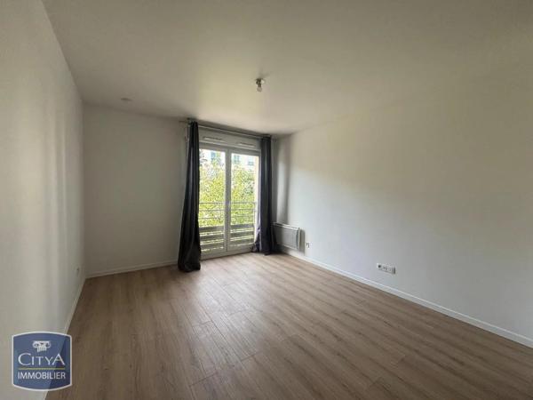 Appartement à louer 1 pièce 25.01m² Châtenay-Malabry (92290)