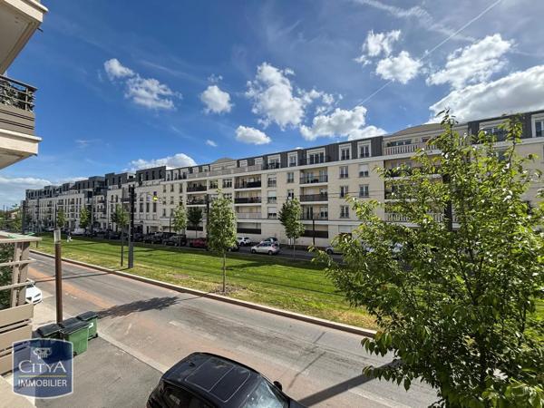 Appartement à louer 1 pièce 25.01m² Châtenay-Malabry (92290)