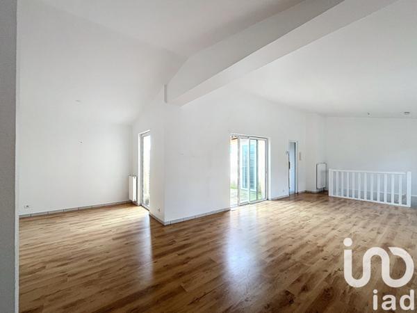 Appartement 4 pièces de 91 m² à Bordeaux (33000)