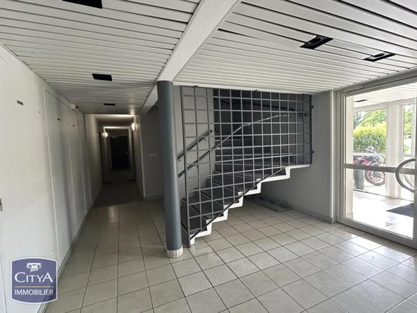 Appartement à vendre 2 pièces 47.8m² Poitiers (86000)