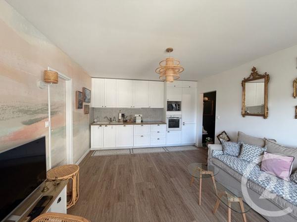 Appartement F3 à vendre  3 pièces - 49,48 m2 DEAUVILLE - 14