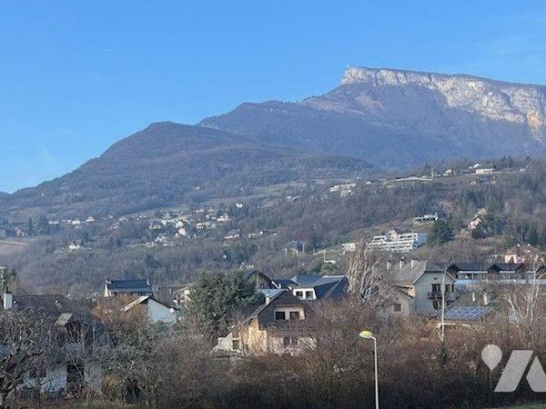 Appartement à Vendre à Saint-Alban-Leysse 

Nous vous proposons à la vente cet appartement de...