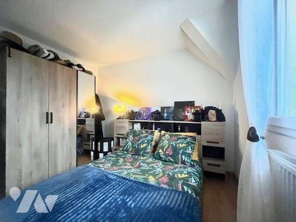 Appartement à Vendre à Saint-Alban-Leysse 

Nous vous proposons à la vente cet appartement de...