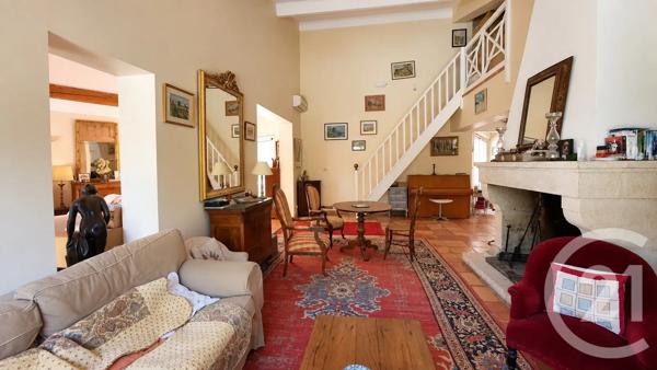 Maison à vendre  8 pièces - 200 m 2   VAUVERT  - 30