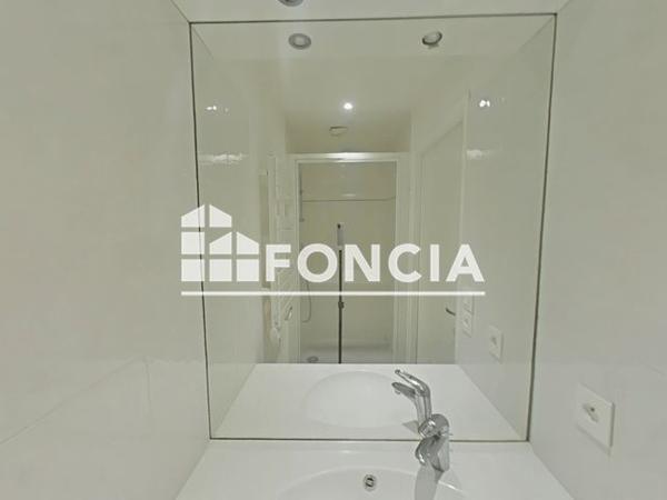 Location Appartement 4 pièces 97.7 m² - 54 BIS B RUE DENIS PAPIN Pantin 93500