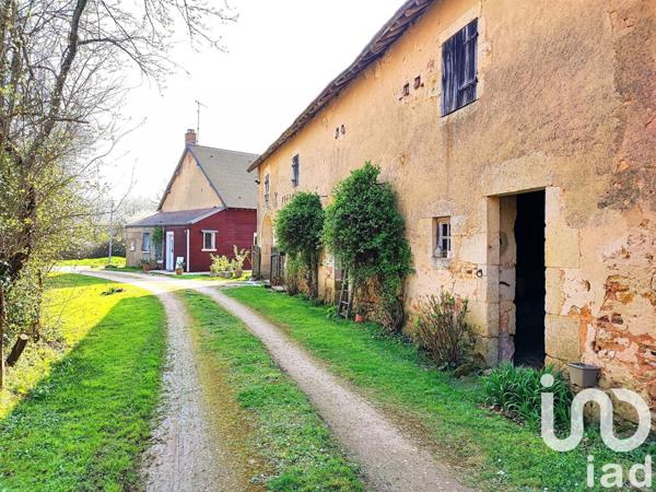 Maison rustique 4 pièces de 89 m² à Dampierre-sous-Bouhy (58310)