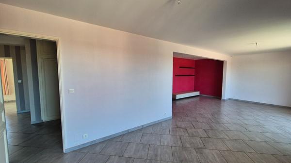 Superbe appartement dans résidence avec ascenseur à Rochefort