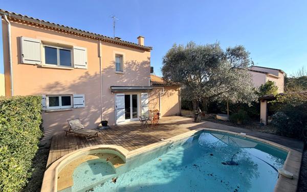 Maison à vendre    4 pièces •  Caissargues