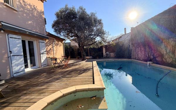 Maison à vendre    4 pièces •  Caissargues