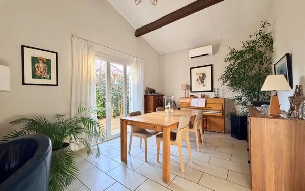 Maison à vendre    4 pièces •  Caissargues