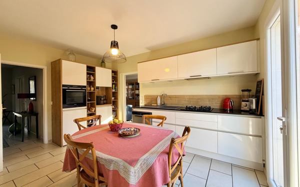 Maison à vendre    4 pièces •  Caissargues