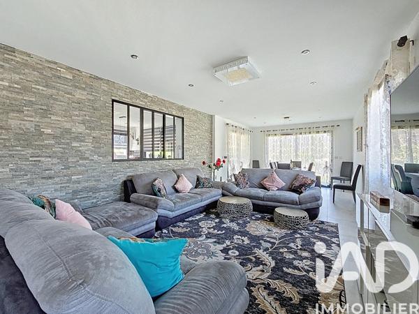 Maison à vendre 6 pièces 160 m² Cluses