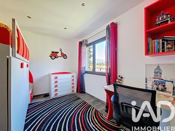 Maison à vendre 6 pièces 160 m² Cluses