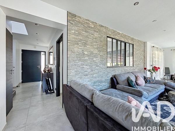 Maison à vendre 6 pièces 160 m² Cluses