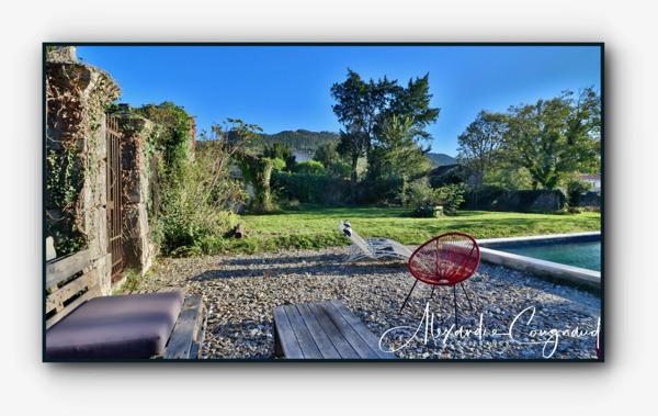 Maison à vendre 9 pièces DOURGNE (81) - 307 m² grand jardin clos piscine et dépendance