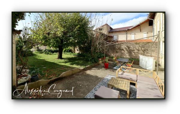 Maison à vendre 9 pièces DOURGNE (81) - 307 m² grand jardin clos piscine et dépendance