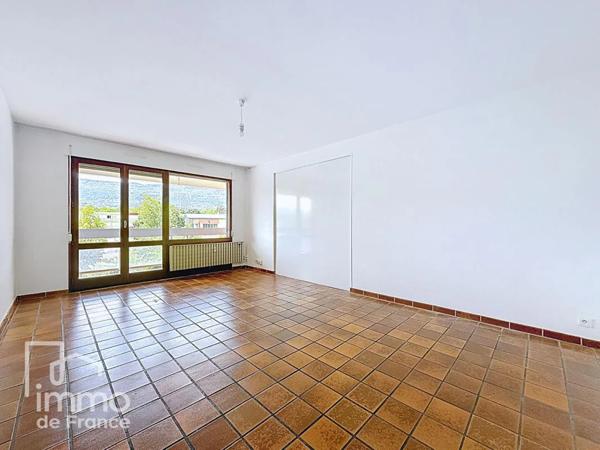 Appartement à louer à Valserhône (01200)