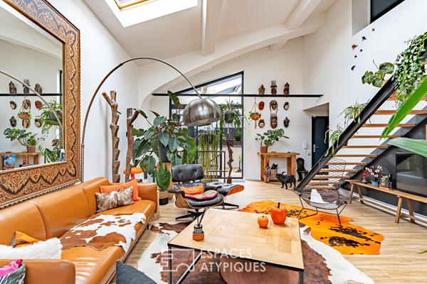 Loft en triplex avec terrasse et courette