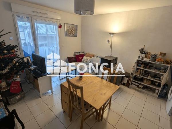 Location Appartement 2 pièces 35.48 m² - 17-21 RUE VERNEMOUZE Clermont-ferrand 63000