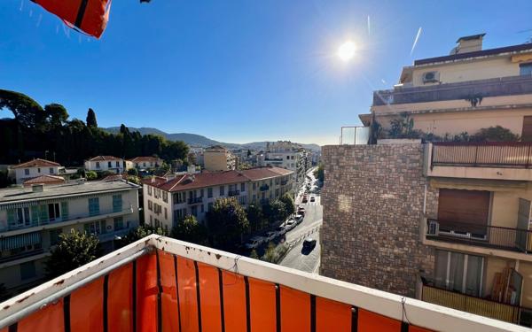 Appartement à vendre    3 pièces • 73,40 m2 Nice