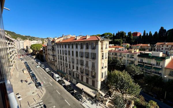 Appartement à vendre    3 pièces • 73,40 m2 Nice