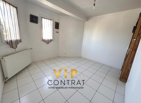 EXCLUSIVITES - RARE À STAINS -Maison 196 m² + Dépendance - 6 chambres - Fort potentiel