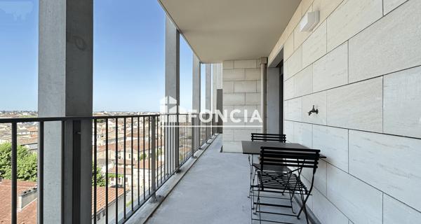 À vendre Appartement 2 pièces 43 m² - Bordeaux 33800