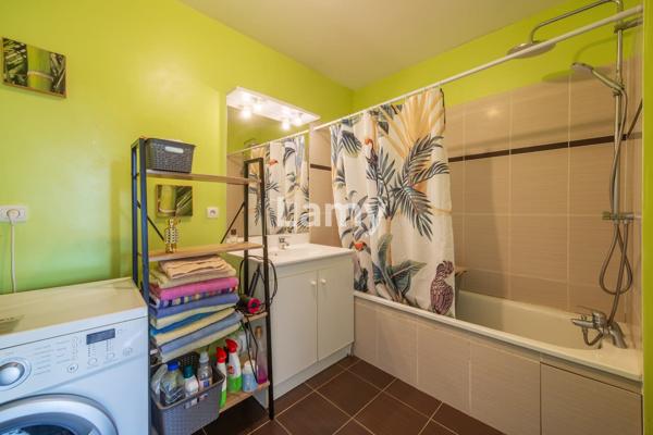 Les hauts de st aubin - t5 avec terrasse - double parking