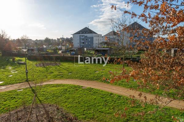 Les hauts de st aubin - t5 avec terrasse - double parking