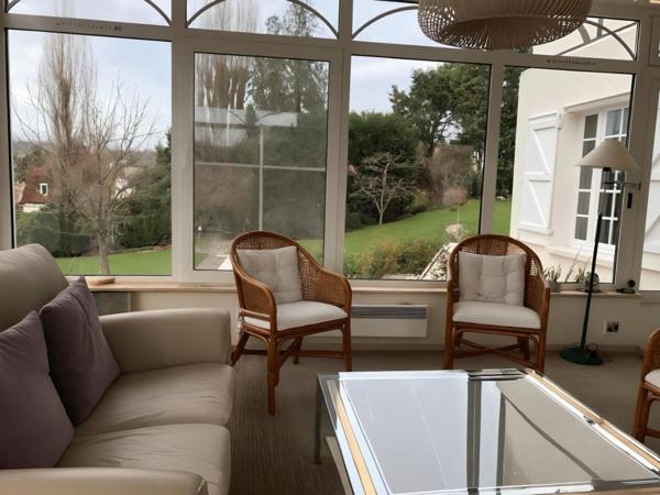 Maison de caractère à MAULE (78580)