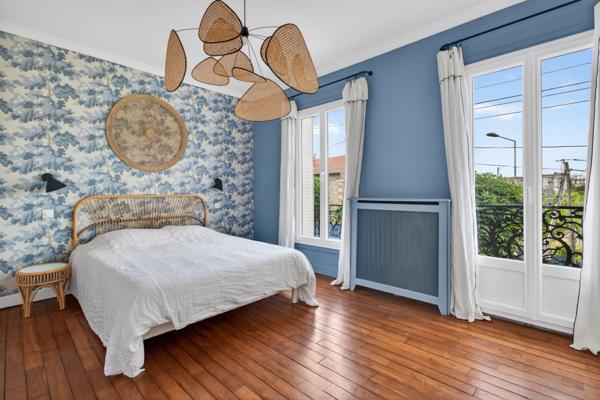 Maison à Carrières Sur Seine secteur Fermettes / 160 m2 carr 1 050 000 € **  - Référence  970