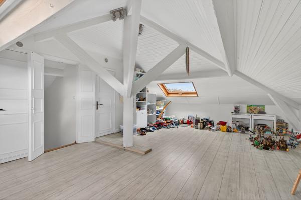 Maison à Carrières Sur Seine secteur Fermettes / 160 m2 carr 1 050 000 € **  - Référence  970
