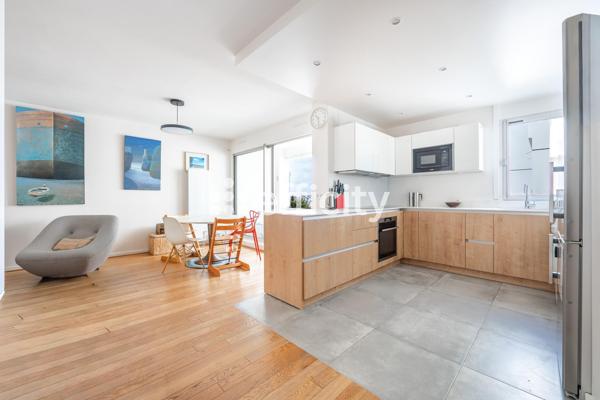 Appartement
         3 pièces
        - 77 m² Exclusivité 745 000 € *