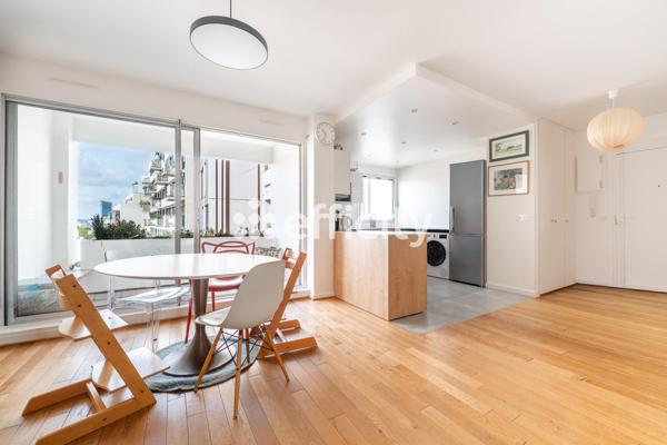 Appartement
         3 pièces
        - 77 m² Exclusivité 745 000 € *