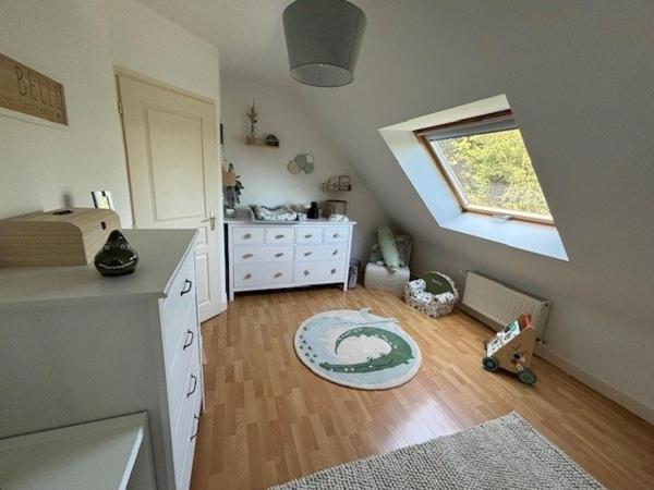 Dans un hameau, au calme, proche des grands axes