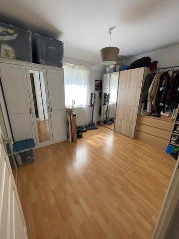 Dans un hameau, au calme, proche des grands axes