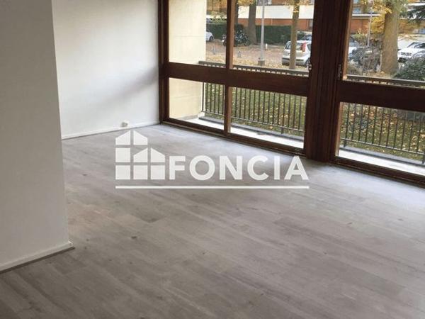 Location Appartement 3 pièces 73.69 m² - 18 AVENUE DE LA JONCHERE La Celle Saint Cloud 78170