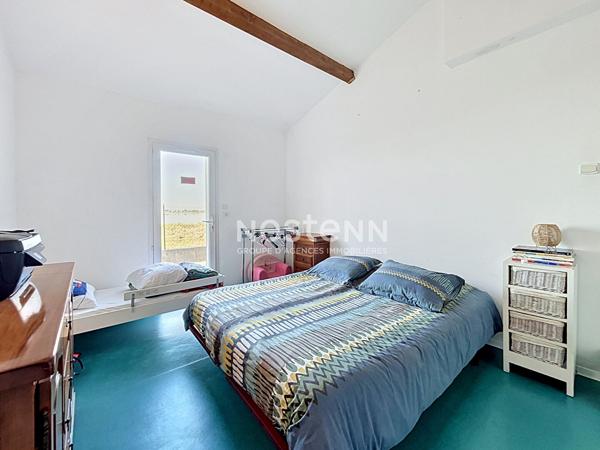 Cadre exceptionnel pour cette spacieuse Villa avec une vue magnifique et unique