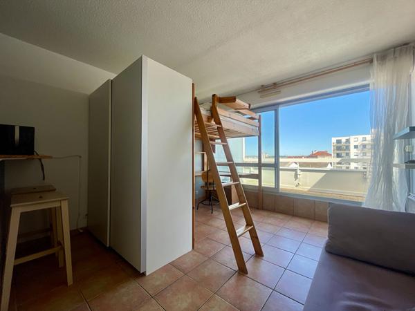 BORDEAUX ? T1 AVEC TERRASSE PLEIN CIEL ? DERNIER ÉTAGE